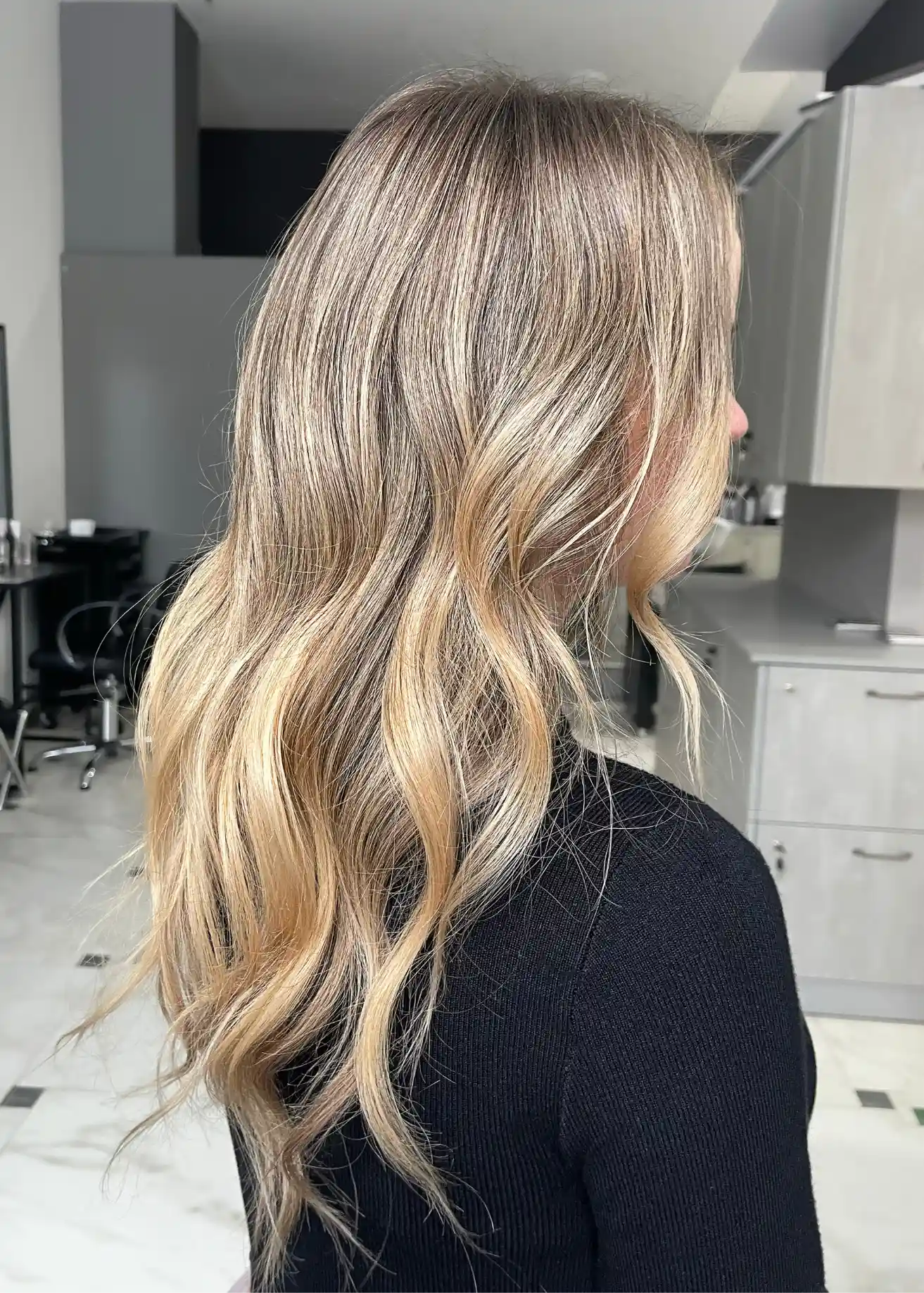 Balayage und Coloration beim Friseur in Essen